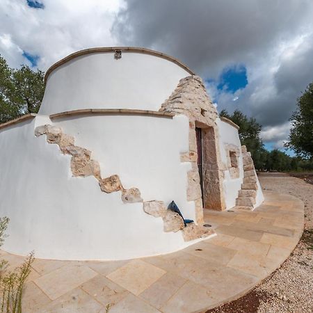 Вилла Trulli Acquasala - Apulian Country Experience Остуни Экстерьер фото