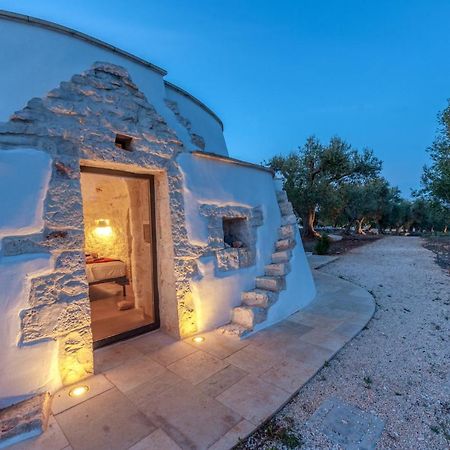 Вилла Trulli Acquasala - Apulian Country Experience Остуни Экстерьер фото