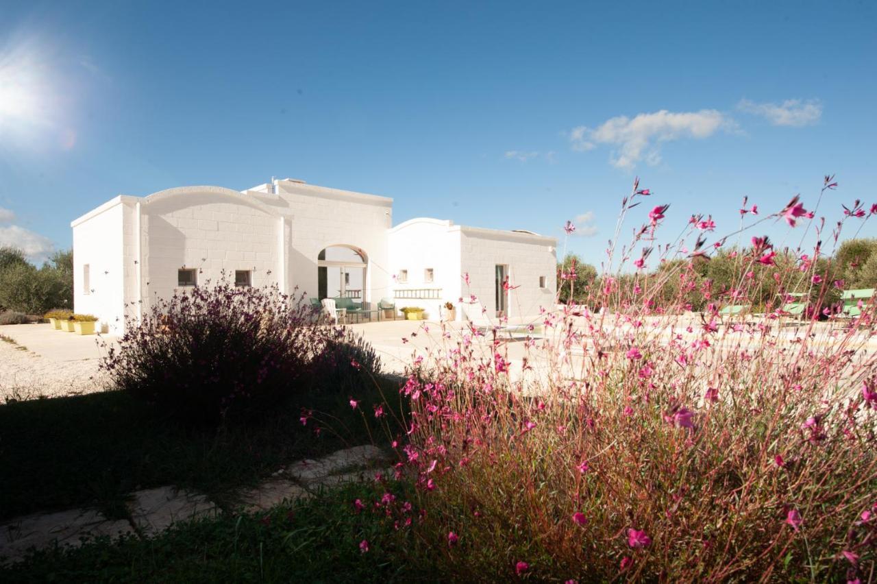 Вилла Trulli Acquasala - Apulian Country Experience Остуни Экстерьер фото