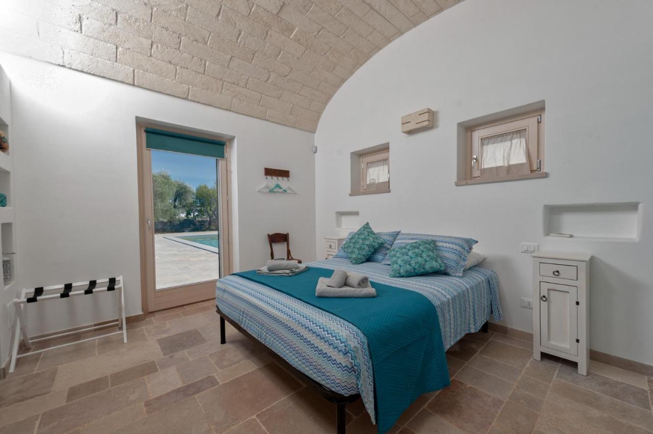 Вилла Trulli Acquasala - Apulian Country Experience Остуни Экстерьер фото