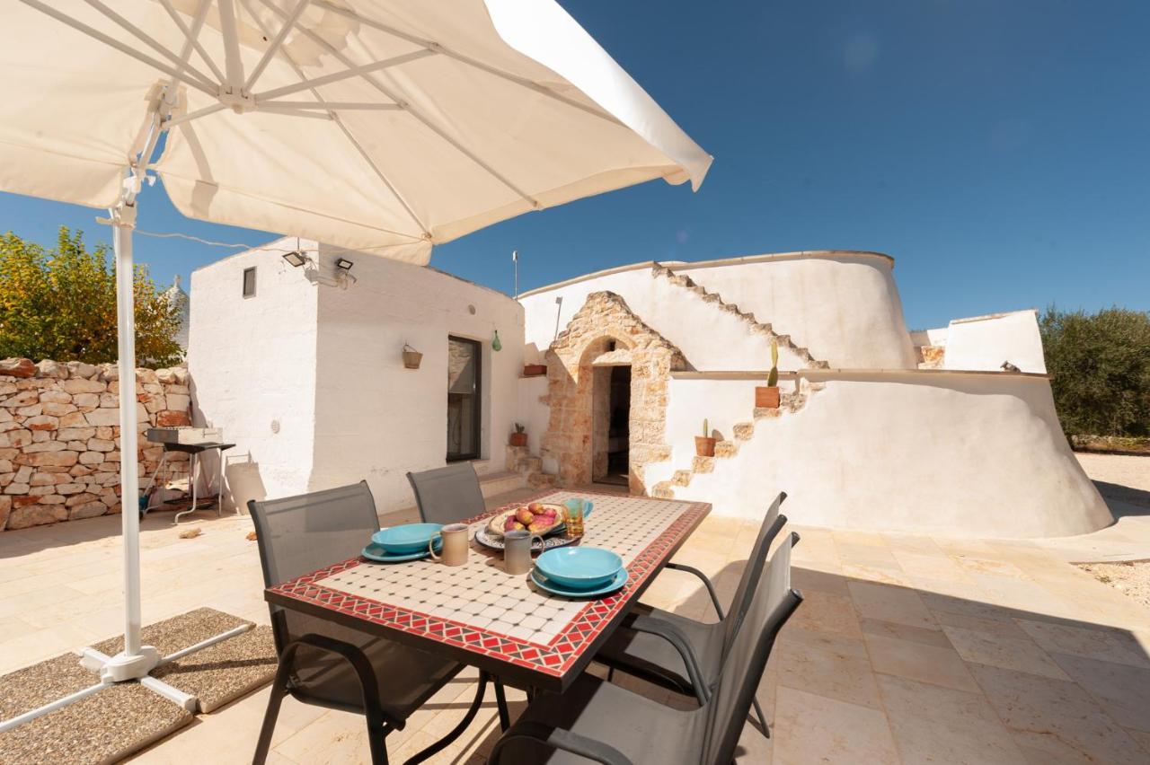 Вилла Trulli Acquasala - Apulian Country Experience Остуни Экстерьер фото